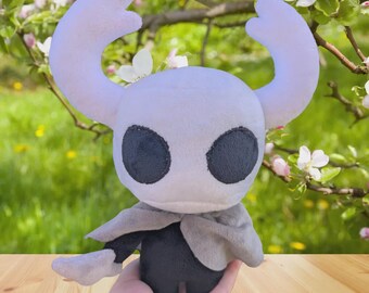Little Shadow Wanderer – Collectible Plush