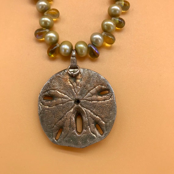 Fresh water pearl necklace