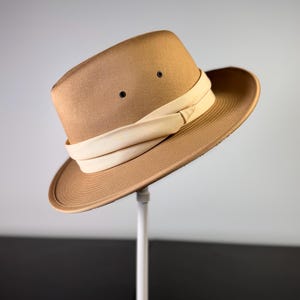 Banana Republic Tan  Genuine Leather Detailed Brimmed Hat Vtg Banana Republic Mill Valley Tan Safari Hat French Army  main image 2