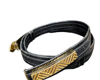 Finesse La Model Black & Gold Women\'s patented snakeskin belt. 35” total length Finesse la model black - Gem main image 2