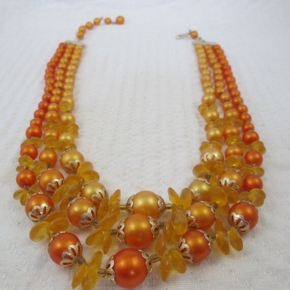 Vintage 1950s Beaded Necklace Gorgeous Apricot Co… - image 5