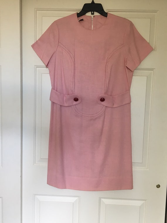 Vintage 1960s Mod Pink Linen Shift Dress