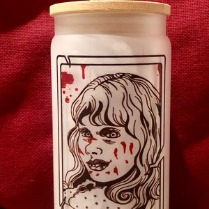 Vaso de vidrio esmerilado Regan con tapa de bambú y pajita
