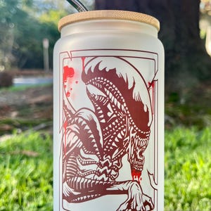 Xenomorph frosted glass tumbler with bamboo lid and straw