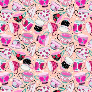 Op de afbeelding: Een naadloos patroon met verschillende roze, witte en zwarte theekopjes met bloemen- en geometrische patronen op een lichtroze achtergrond.
