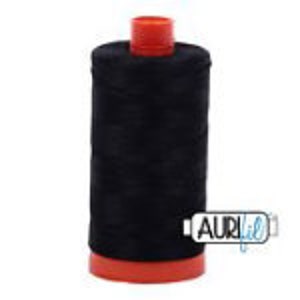 Hilo básico AURIFIL negro 100% algodón - 50WT 1422 yardas - #2692