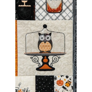 Pumpkins and Potions Ladder Quilt CD Pattern and Booklet - Maywood ...