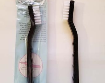 Chenille Brush by Tooltron Industries
