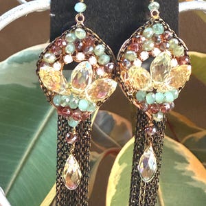 Vintage gemstone and crystal chip dangle earrings. Exquisite classical romantic style.