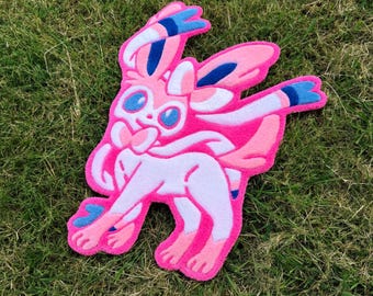 Fairy Fox Anime Rug: Pink Handmade Tufted Decor