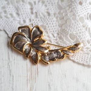 Floral brooch vintage Gold leaf brooch pin antique Gold and silver jewelry vintage pin Statement Ukraine shops Costume jewelry Gift for her