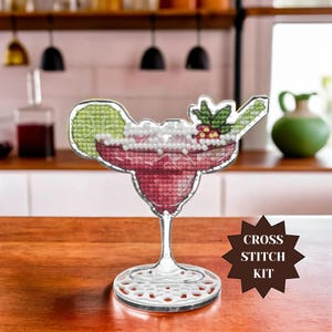 ストロベリーマルガリータカクテルクロスステッチキットプラスチックキャンバス夏のトロピカルカクテルビーチパーティーバーカートの装飾DIYドリンクフード