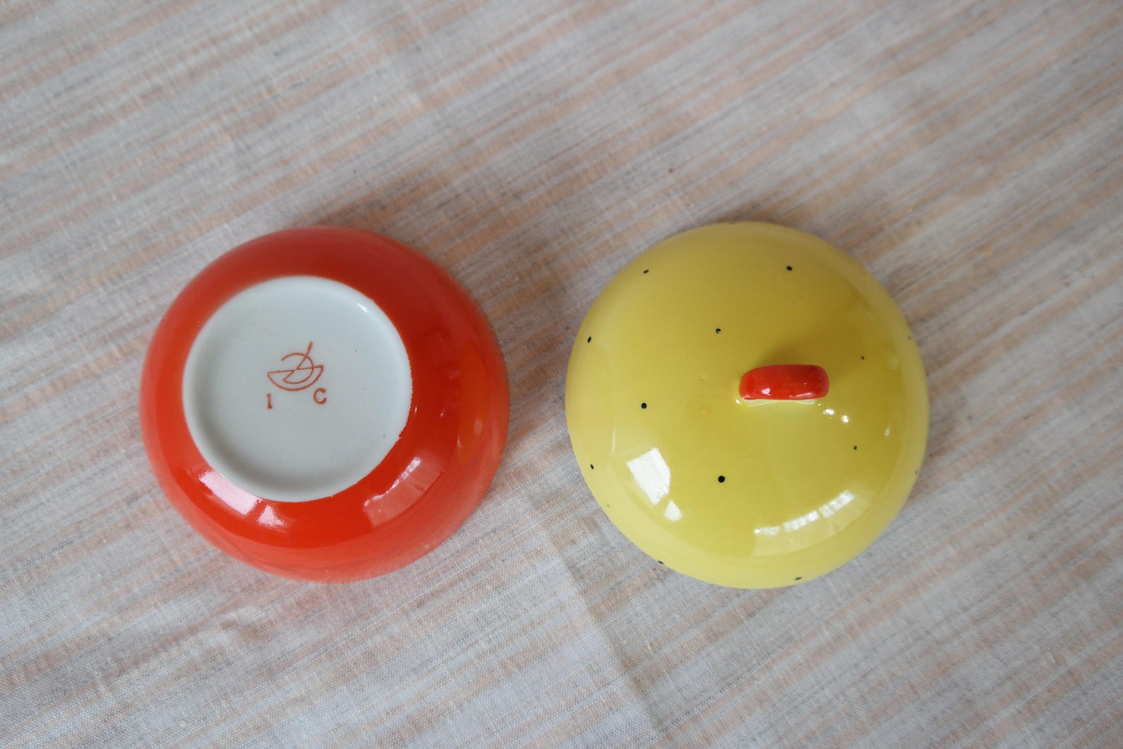 Vintage sugar bowl with lid / orange and yellow polka dot Etsy