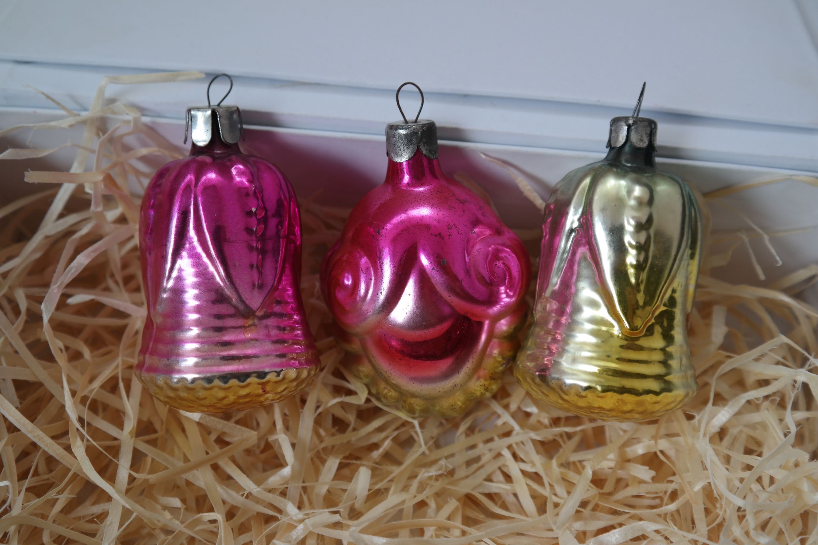 Pink glass Christmas ornaments set vintage Flower bud retro Etsy