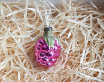 Pink vintage Christmas ornament berry Christmas decorations Shiny mercury glass ornament antique pink Christmas 1950s decor