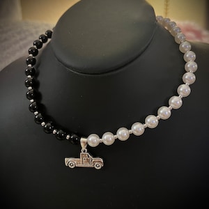 Chanel candy necklace post malone deals