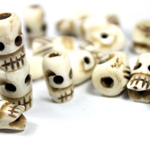 10pcs - Ancient Skull Animal Bone Beads -  Skull Beads - Animal Bone Beads - 15mm x 10mm