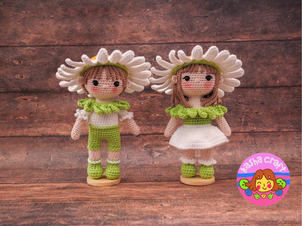 38 Daisy Crochet Patterns for Gifts, Home Decor, and Easy Floral Makes 7 Dean & Della The Daisies