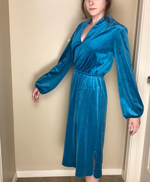 Vintage Velvet Aqua Blue 1970s Dress - image 4