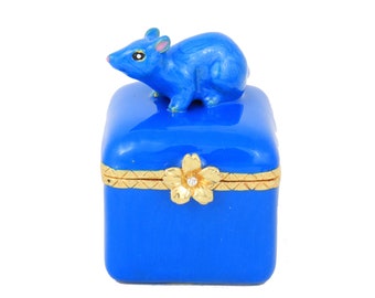 Feng Shui Blue Rat Peach Blossom Treasure Box