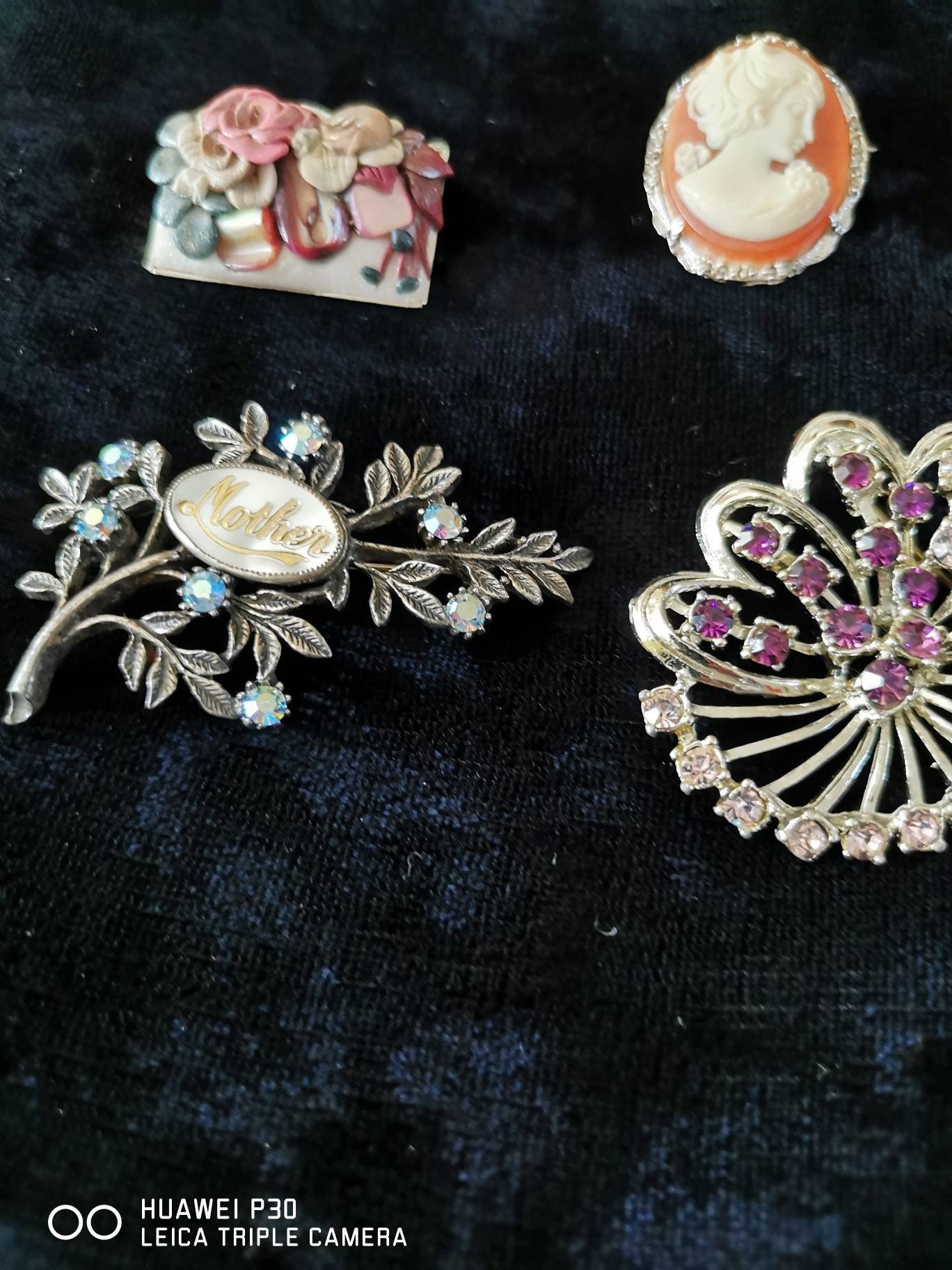 10 Silver Tone Vintage Brooches. - Etsy