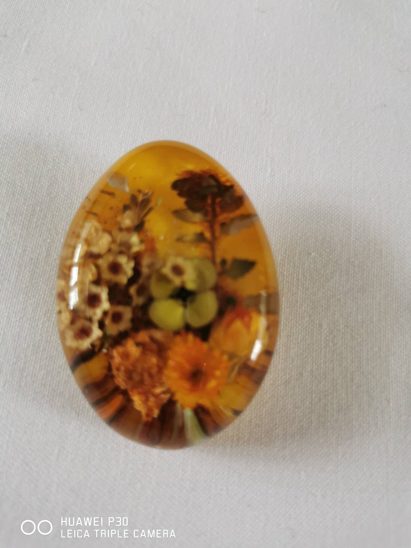A Large Pressed Flowers Resin Brooch Very Pretty. Etsy UK