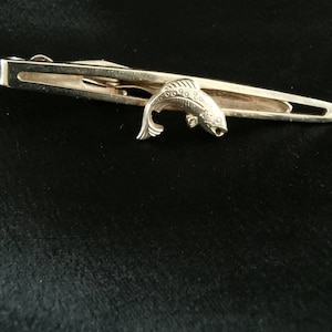 Boxed Tie Clip Salmon Fishing Theme. By Stratton. (Nippyclip.)