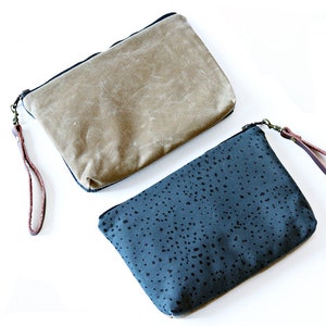 Regalo sostenible, hecho a mano, listo para enviar gratis, bolsa de lona encerada para la muñeca con correa de cuero extraíble