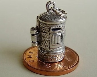 Sterling silver POST/MAILBOX charm, opens to reveal post man. 3D charm