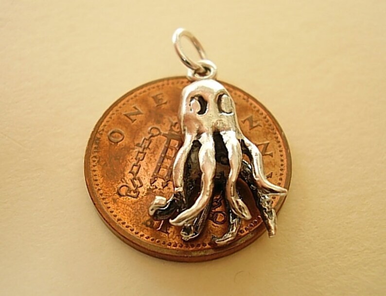 Beautiful Sterling Silver OCTOPUS charm charms