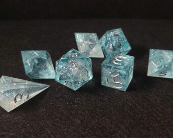 Ice Queen - 7 Resin Dice Set - SKU D035