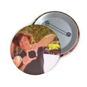 Harry Styles Chi Omega Hand Sign Button