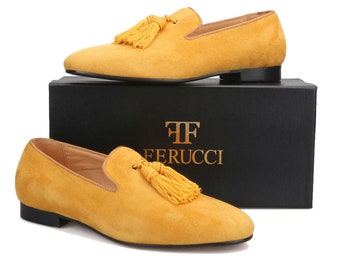 FERUCCI Gold Yellow Suede Slippers Loafers with Big Yellow Tassel Flats Prom Wedding