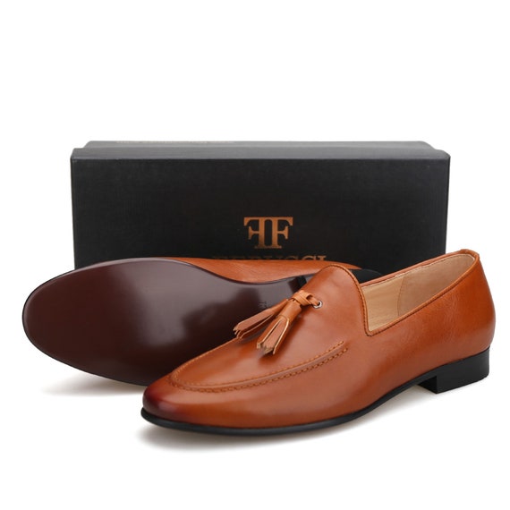 FERUCCI BROWN SUEDE WITH BROWN TASSEL LOAFER SIZE 12 PROM WEDDING LOAFERS SHOES FERUCCI Brown Leather Slippers Loafers With Brown Tassel  main image 2