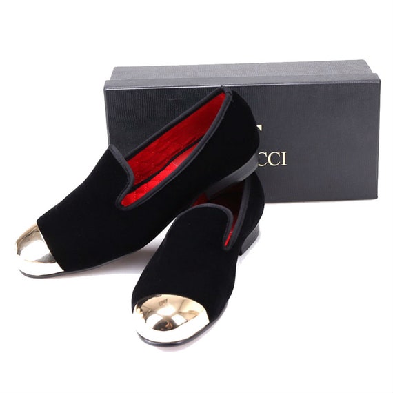 FERUCCI Men Plain Black Velvet With Gold Toe Slippers  display picture 1