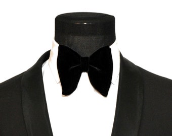 FERUCCI Men Self Tie Oversized Black Velvet Bow Tie Groom Wedding Bowtie