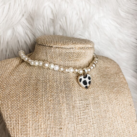 Y2k Brandy Melville Heart Charm and Faux Pearl Choker