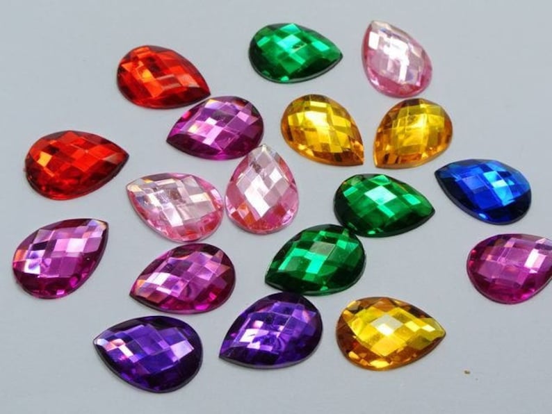 250 High Quality Resin Teardrop / Pear Shape Rhinestones Beads gems 8mm5mm image 1