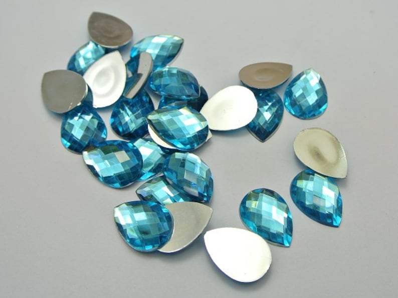 250 High Quality Resin Teardrop / Pear Shape Rhinestones Beads gems 8mm5mm AQUA