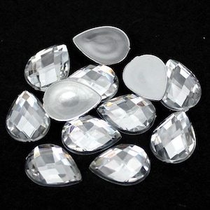 250 High Quality Resin Teardrop / Pear Shape Rhinestones Beads gems 8mm5mm CLEAR