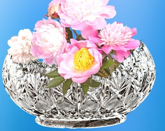 LARGE CRYSTAL BOWL...Beautiful Vintage Cut Glass Bowl...Unique Shaped Oblong Bowl..Cut Glass Crystal Bowl..Friendship Gift..Xmas Gift