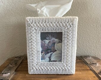 Picture Frame Tissue Box Cover, Wedding Gift, Family Pictures, Photo Holder, Home Decor, Handmade for Nursery, Practical Bridesmaid Gift