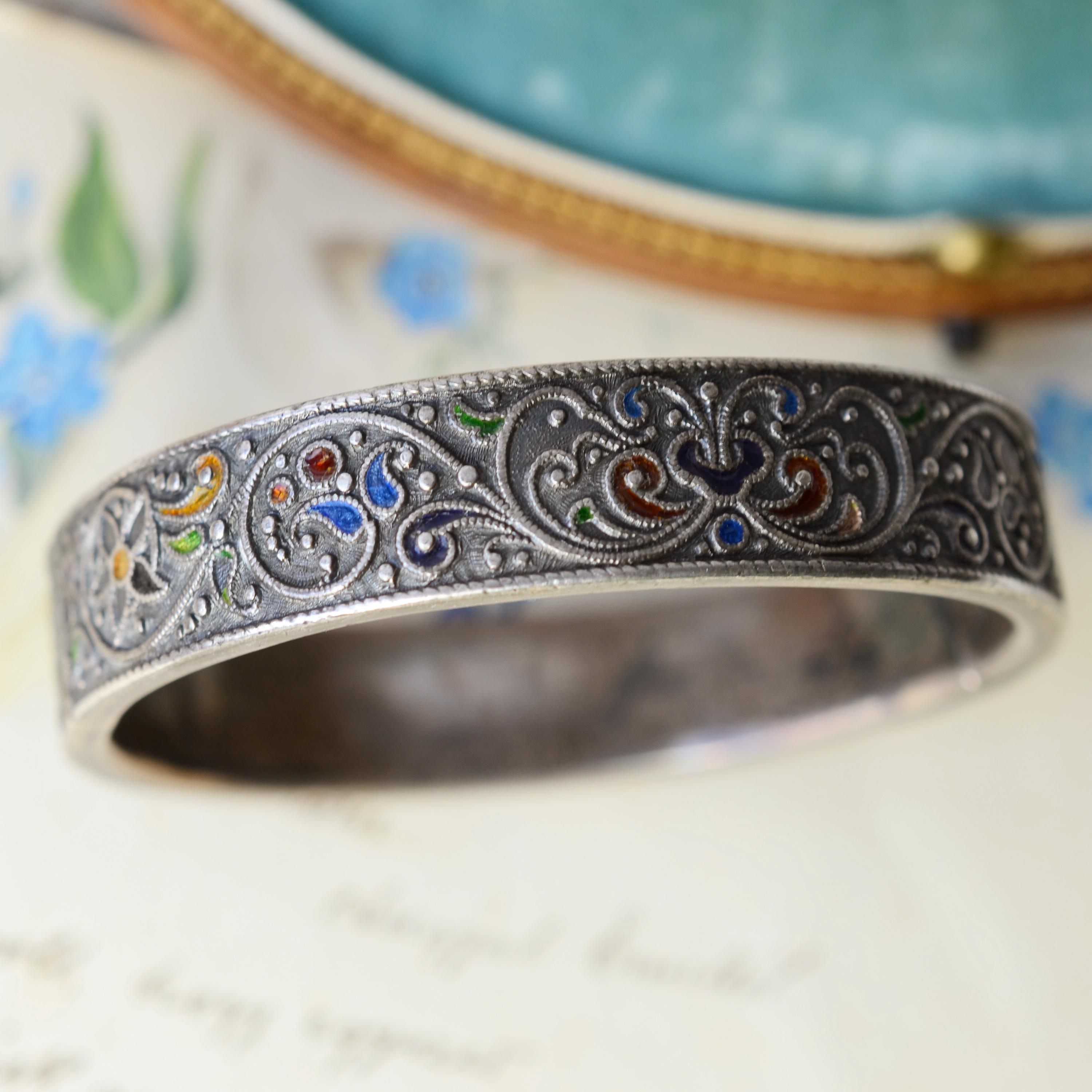 Bracelet Ancien Style étrusque - Breloques Corail Et Pierre De Lune - Argent Massif 800 - Occasion