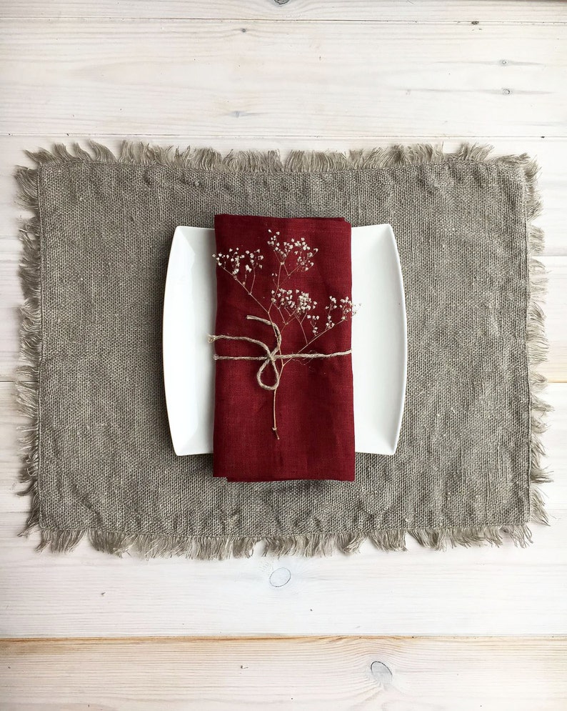 Christmas Napkins, Maroon Red Linen Napkins, Cloth napkins, Red Napkins, Maroon Napkins, Christmas Table, Holiday Table, Set of napkins image 2