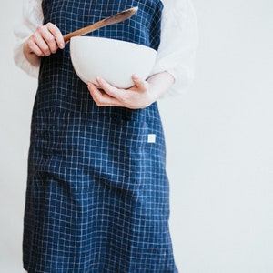 Linen Pinafore Apron, Chequered Linen Crafts Apron, Linen Smock Apron, Pinafore Apron Woman, No-ties apron, Japanese apron, Kindergarden image 4