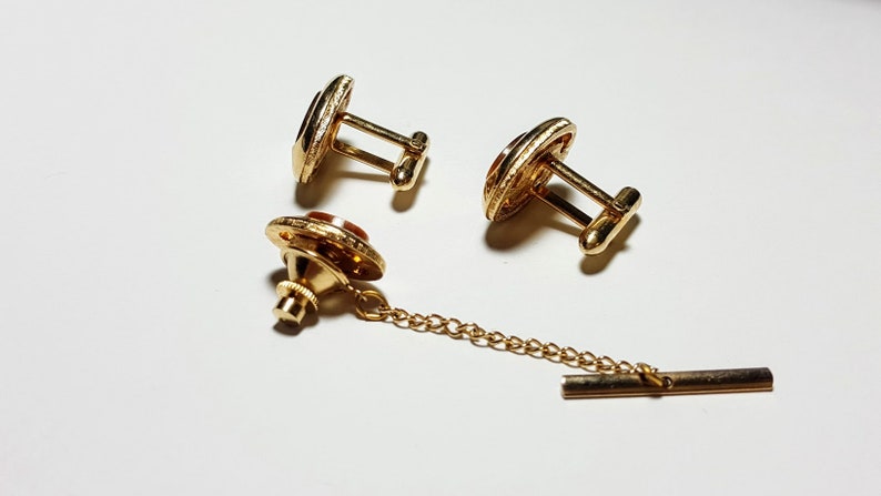 Vintage Oval CufflinksTie Tack SetGold ToneGenuine TIGER EYE StoneWedding JewelryMen/'s GiftFormal WearGentleman Style1960/'s