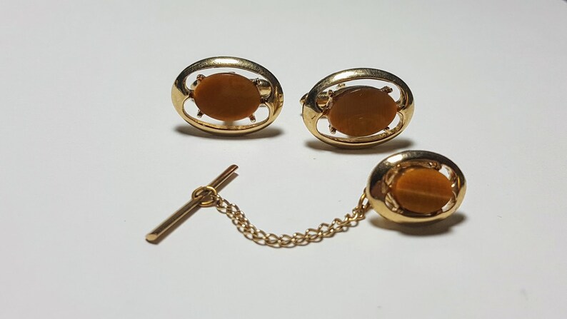 Vintage Oval CufflinksTie Tack SetGold ToneGenuine TIGER EYE StoneWedding JewelryMen/'s GiftFormal WearGentleman Style1960/'s