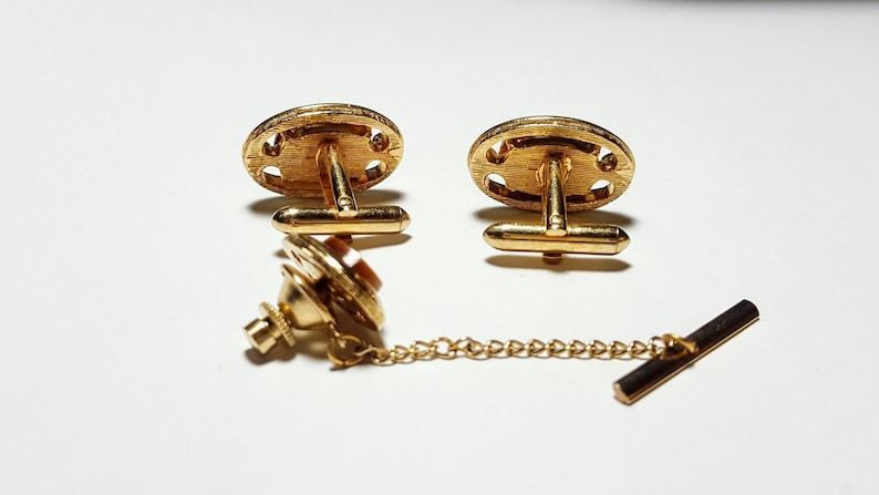 Vintage Oval CufflinksTie Tack SetGold ToneGenuine TIGER EYE StoneWedding JewelryMen/'s GiftFormal WearGentleman Style1960/'s