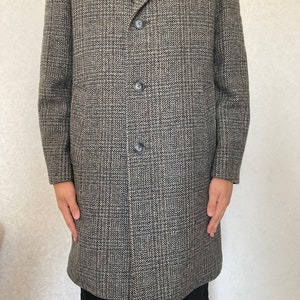 TLAPA Herringbone Tweed Wool Fabric Winter Overcoat with Plaid Wool Lining fits size M  Adult Men