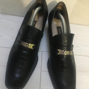 Vintage BALLY model Rulis made in Italy Black Leather Heel Pumps, size 40, 6,5 UK, 8,5 US